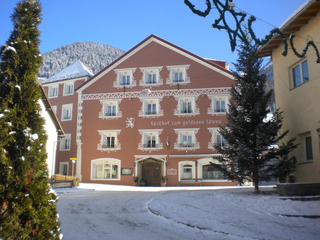 Gasthof Zum Goldenen Loewen Nauders Exterior foto